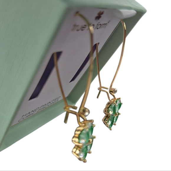 Four Leaf Clover Cubic Zirconia Earrings - Picture 2 of 4